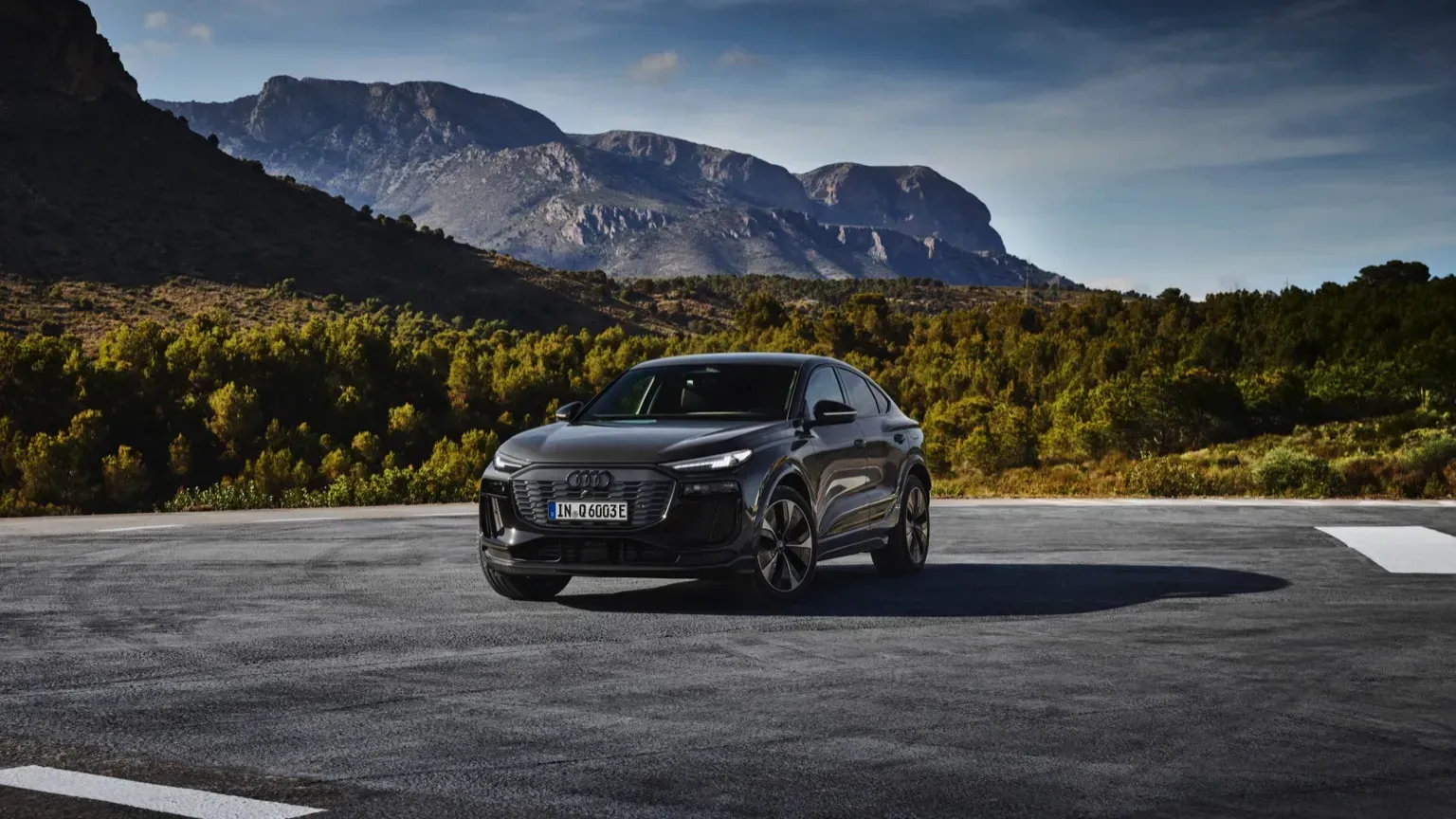 Audi Q6 Sportback e-tron quattro 2025 image 1