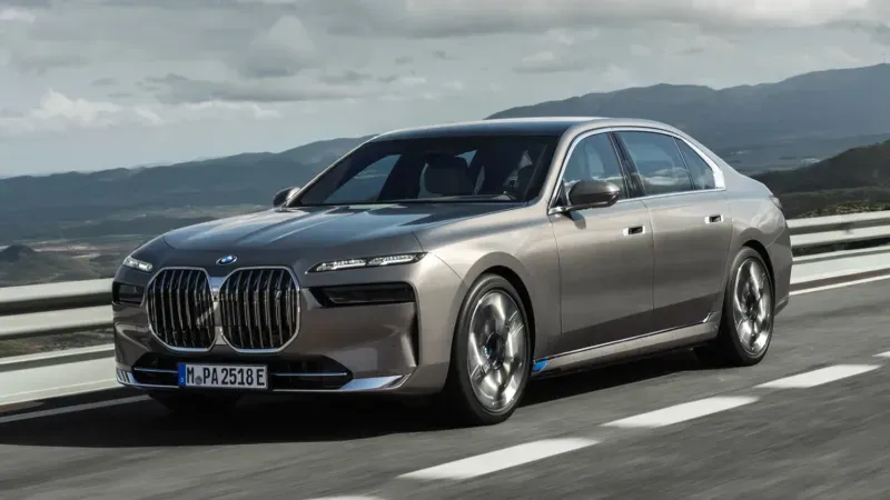 BMW i7 eDrive50 2023