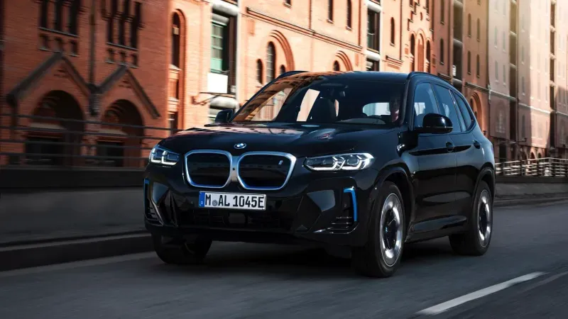 BMW iX3 2021