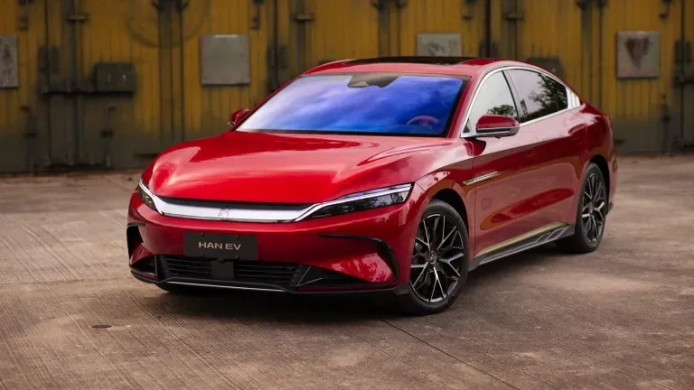 BYD HAN  2023