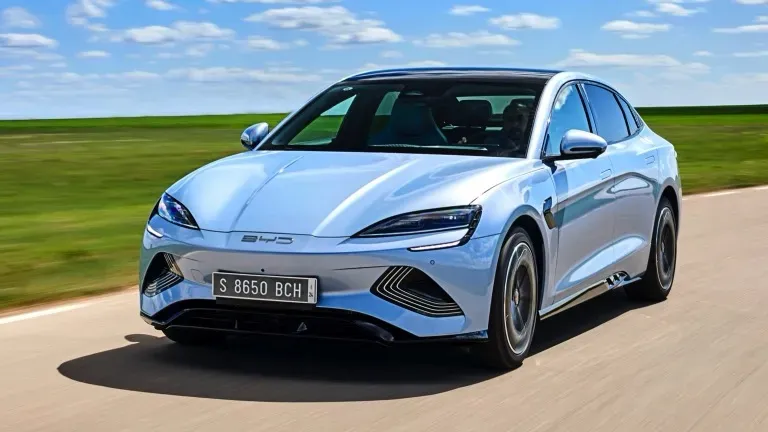 BYD SEAL 82.5 kWh RWD Design 2023