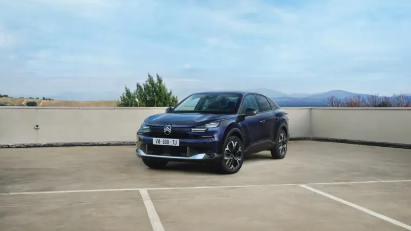 Citroen e-C4 X  2024