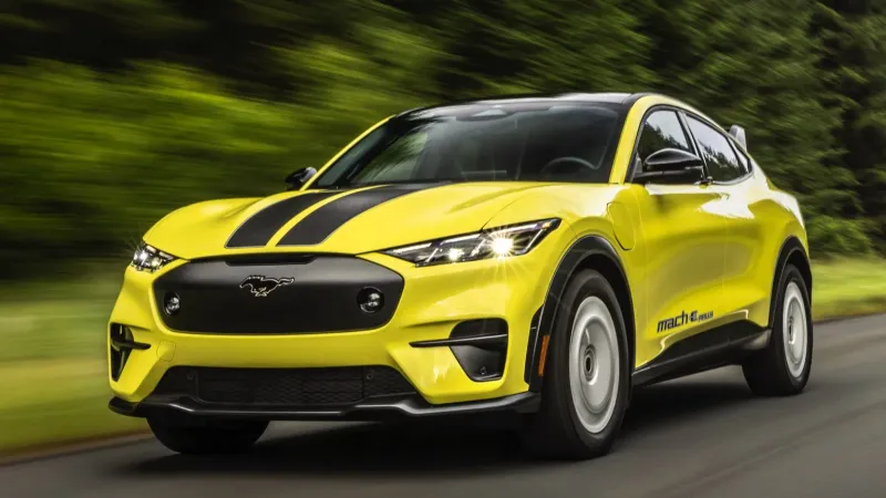 Ford Mustang Mach-E Rally  2024