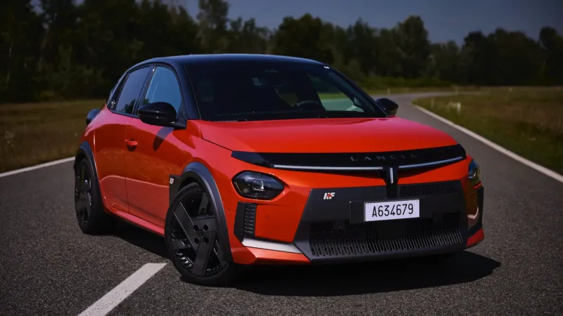 Lancia Ypsilon 54 kWh HF  2025