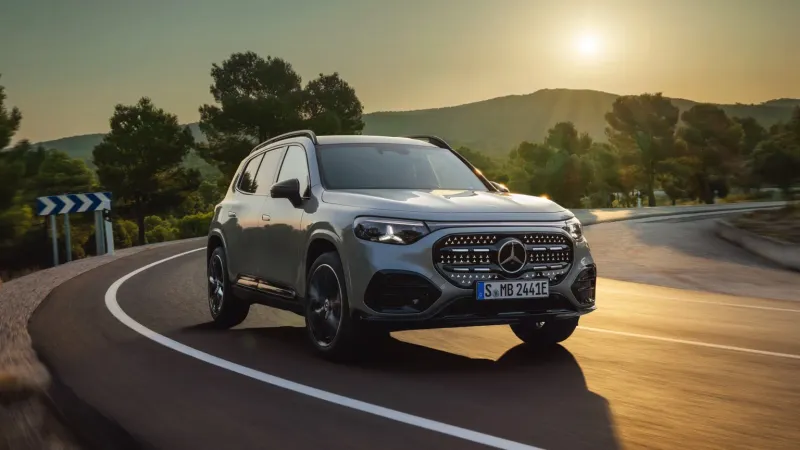 Mercedes-Benz GLB 350 4MATIC 2025