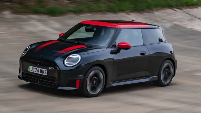 Mini Cooper JCW  2024