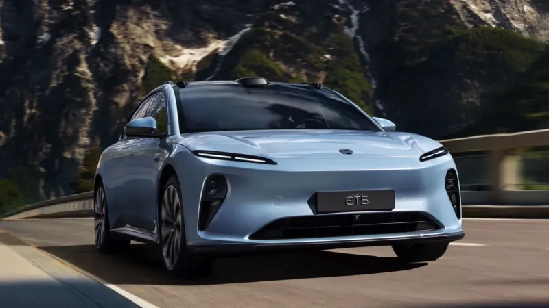 NIO ET5 Touring Standard Range 2023