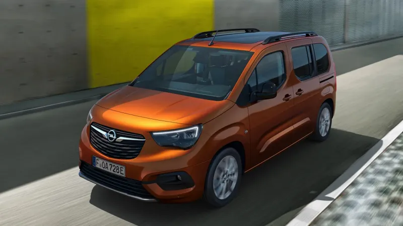 Opel Combo-e Life XL 50 kWh 2021