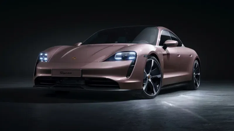 Porsche Taycan Plus 2021