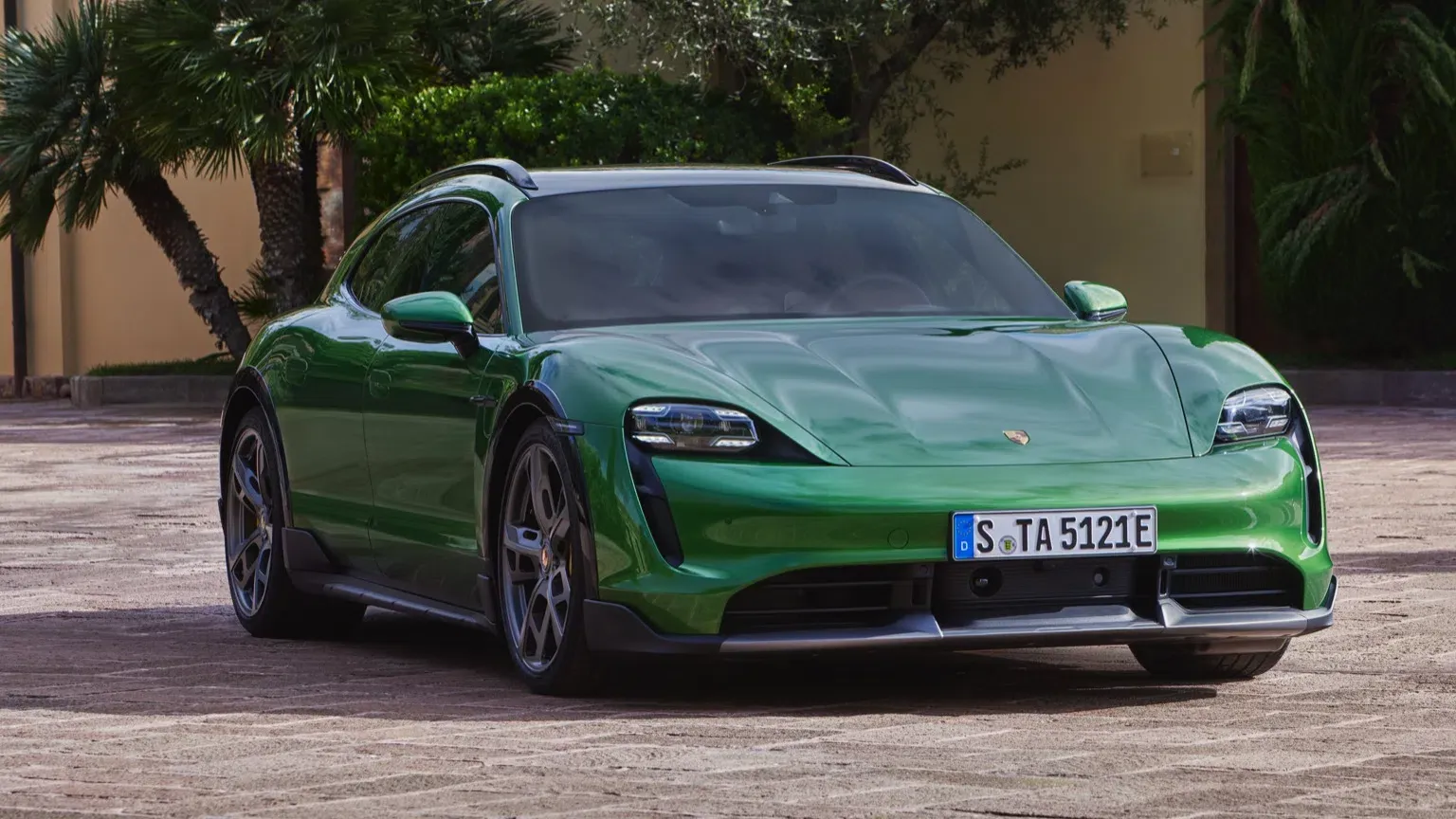 Porsche Taycan Turbo S Cross Turismo Performance Battery Plus 2021 image 1
