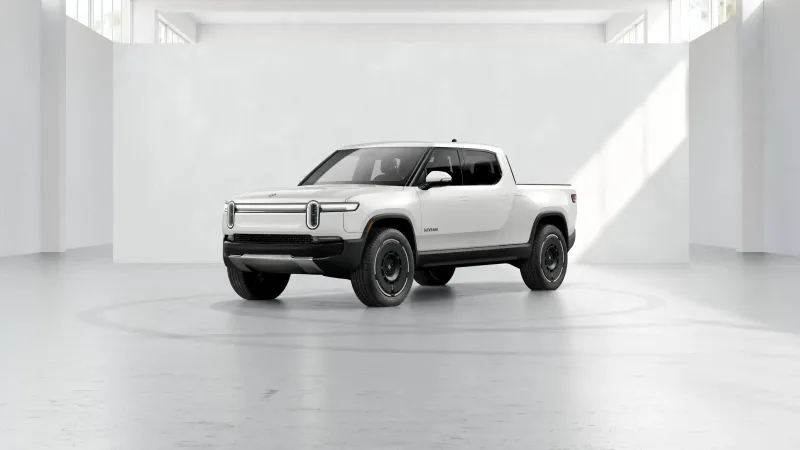 Rivian R1T Tri-Motor AWD 2025