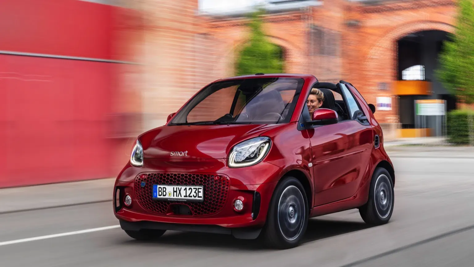 Smart EQ fortwo cabrio EQ fortwo cabrio 2020 image 1
