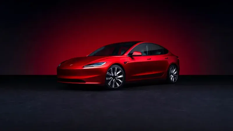 Tesla Model 3 Standard RWD 2025